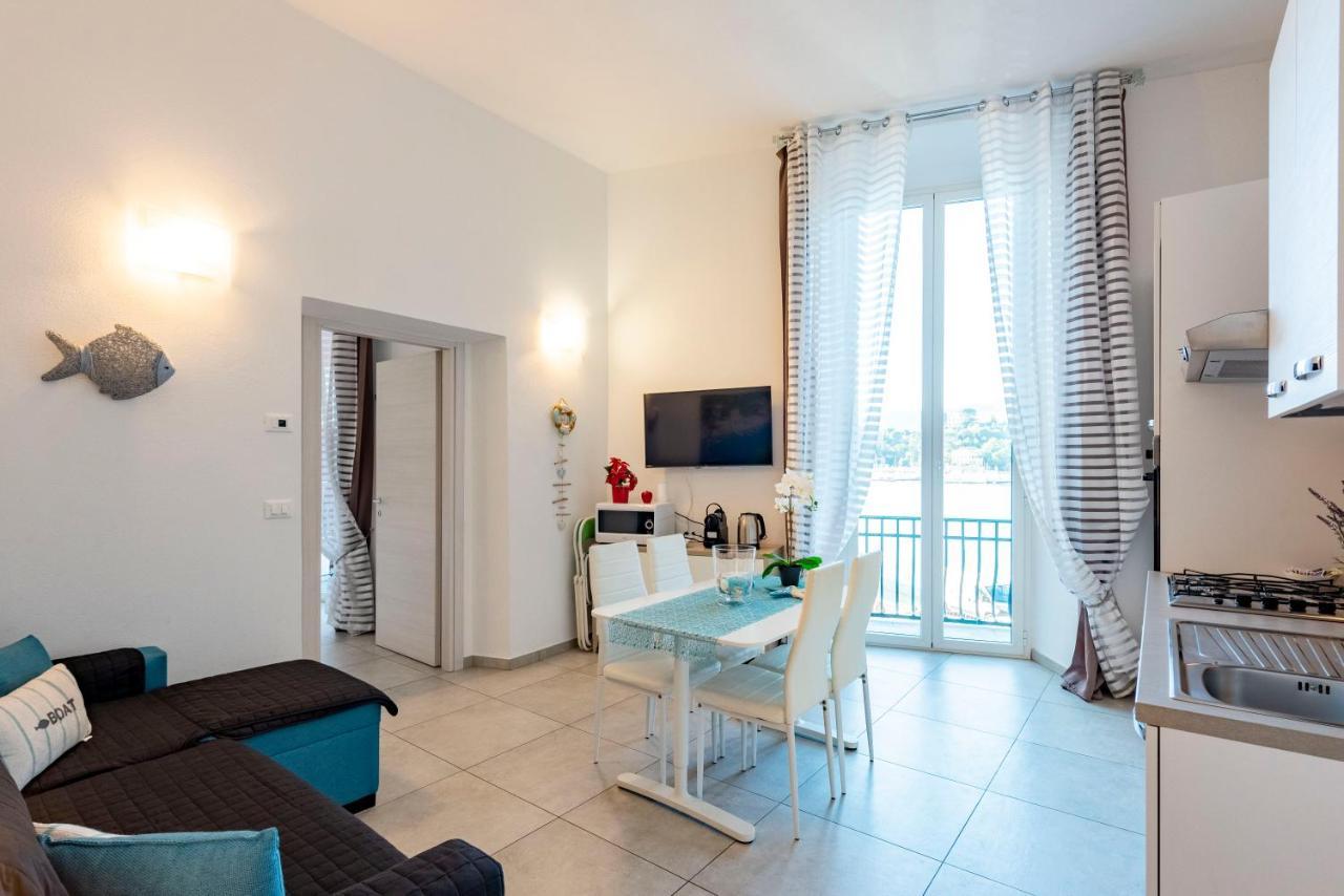 Alla Casa Rosa Al Mare- Centrale A Di Fronte Al Mare- Emozionante- Garage Privato Gratuito A 800 Mt- Aria Condizionata-Wifi 拉帕洛 外观 照片