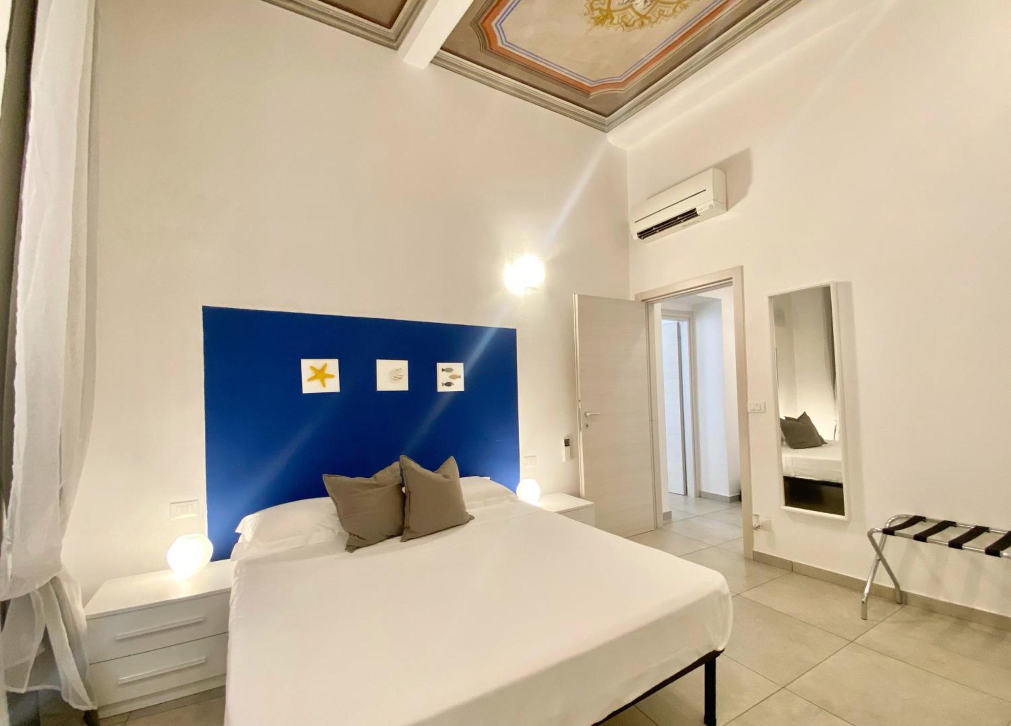 Alla Casa Rosa Al Mare- Centrale A Di Fronte Al Mare- Emozionante- Garage Privato Gratuito A 800 Mt- Aria Condizionata-Wifi 拉帕洛 外观 照片