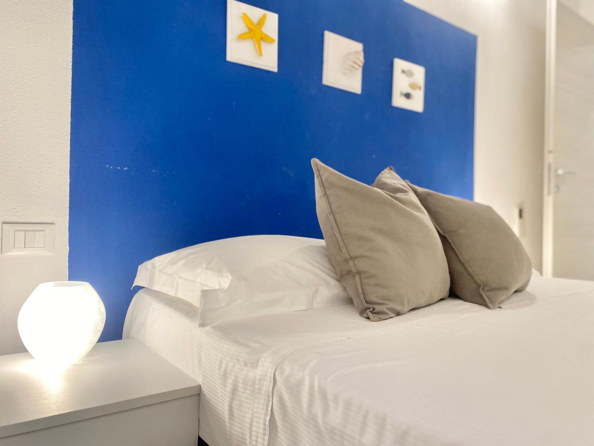 Alla Casa Rosa Al Mare- Centrale A Di Fronte Al Mare- Emozionante- Garage Privato Gratuito A 800 Mt- Aria Condizionata-Wifi 拉帕洛 外观 照片