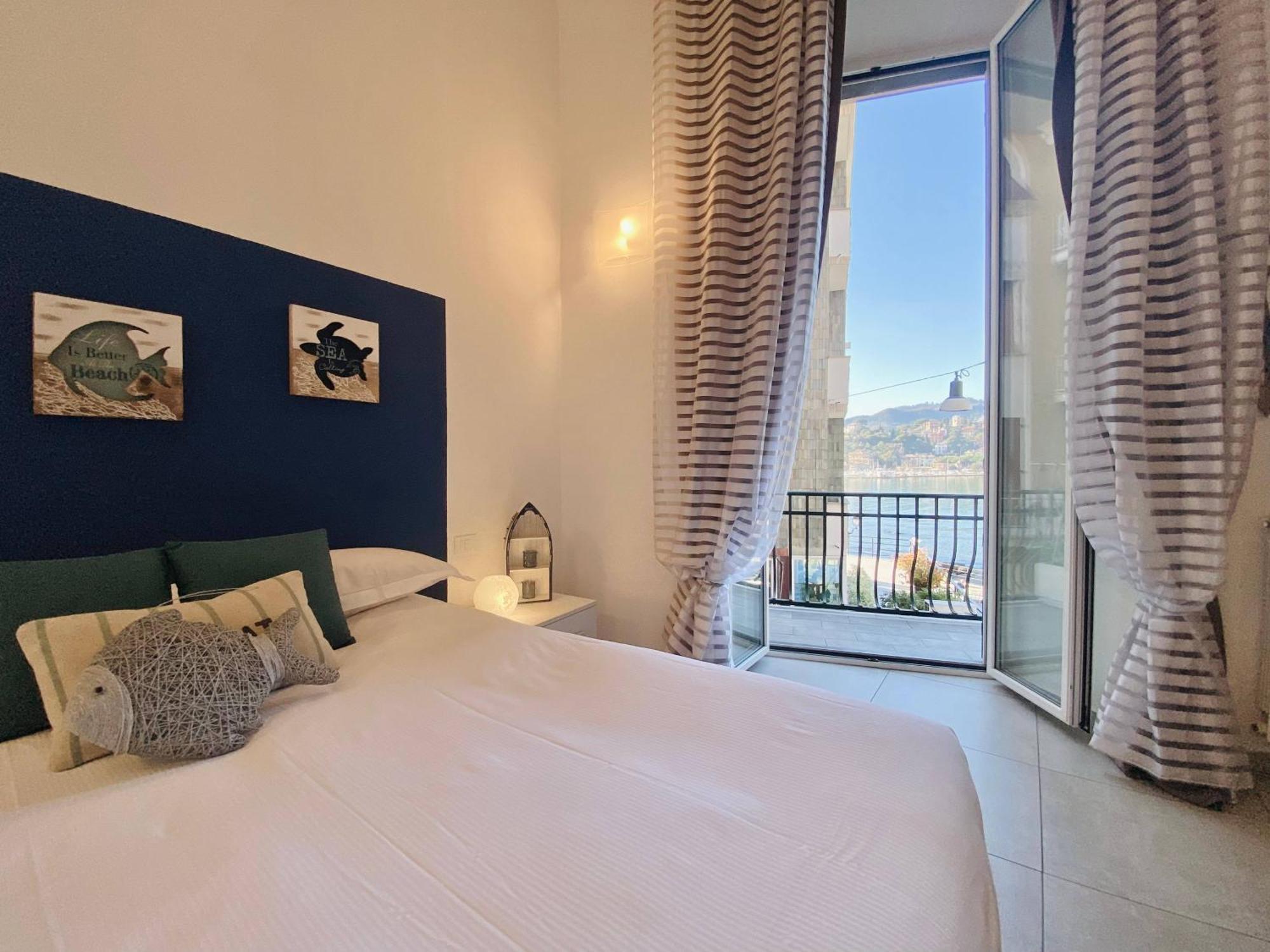 Alla Casa Rosa Al Mare- Centrale A Di Fronte Al Mare- Emozionante- Garage Privato Gratuito A 800 Mt- Aria Condizionata-Wifi 拉帕洛 外观 照片