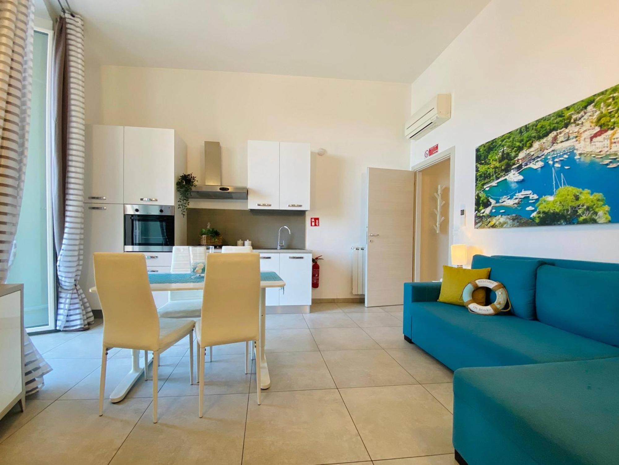 Alla Casa Rosa Al Mare- Centrale A Di Fronte Al Mare- Emozionante- Garage Privato Gratuito A 800 Mt- Aria Condizionata-Wifi 拉帕洛 外观 照片