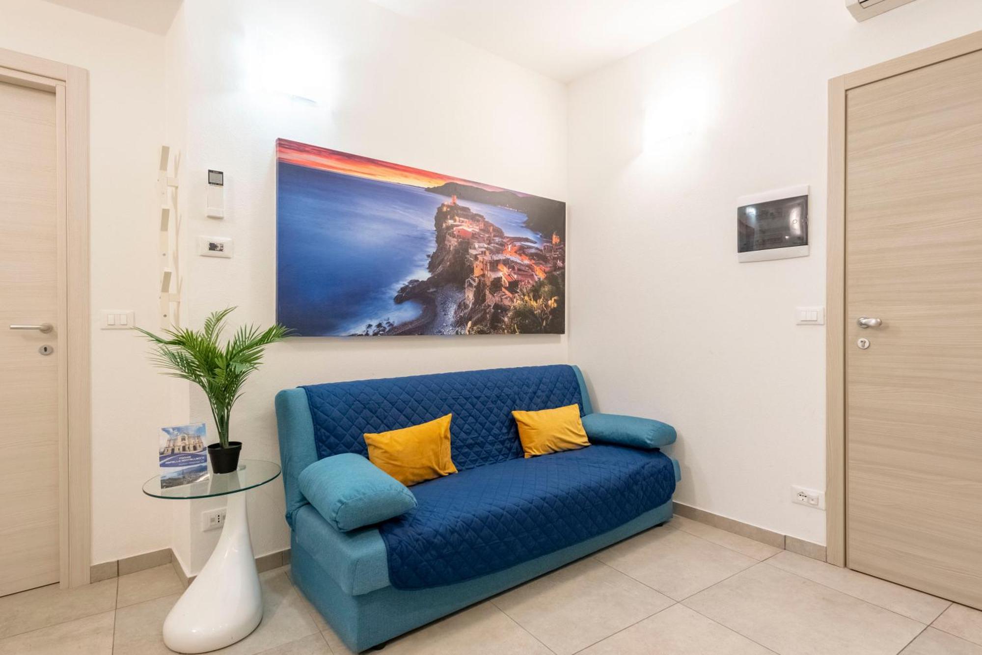 Alla Casa Rosa Al Mare- Centrale A Di Fronte Al Mare- Emozionante- Garage Privato Gratuito A 800 Mt- Aria Condizionata-Wifi 拉帕洛 外观 照片