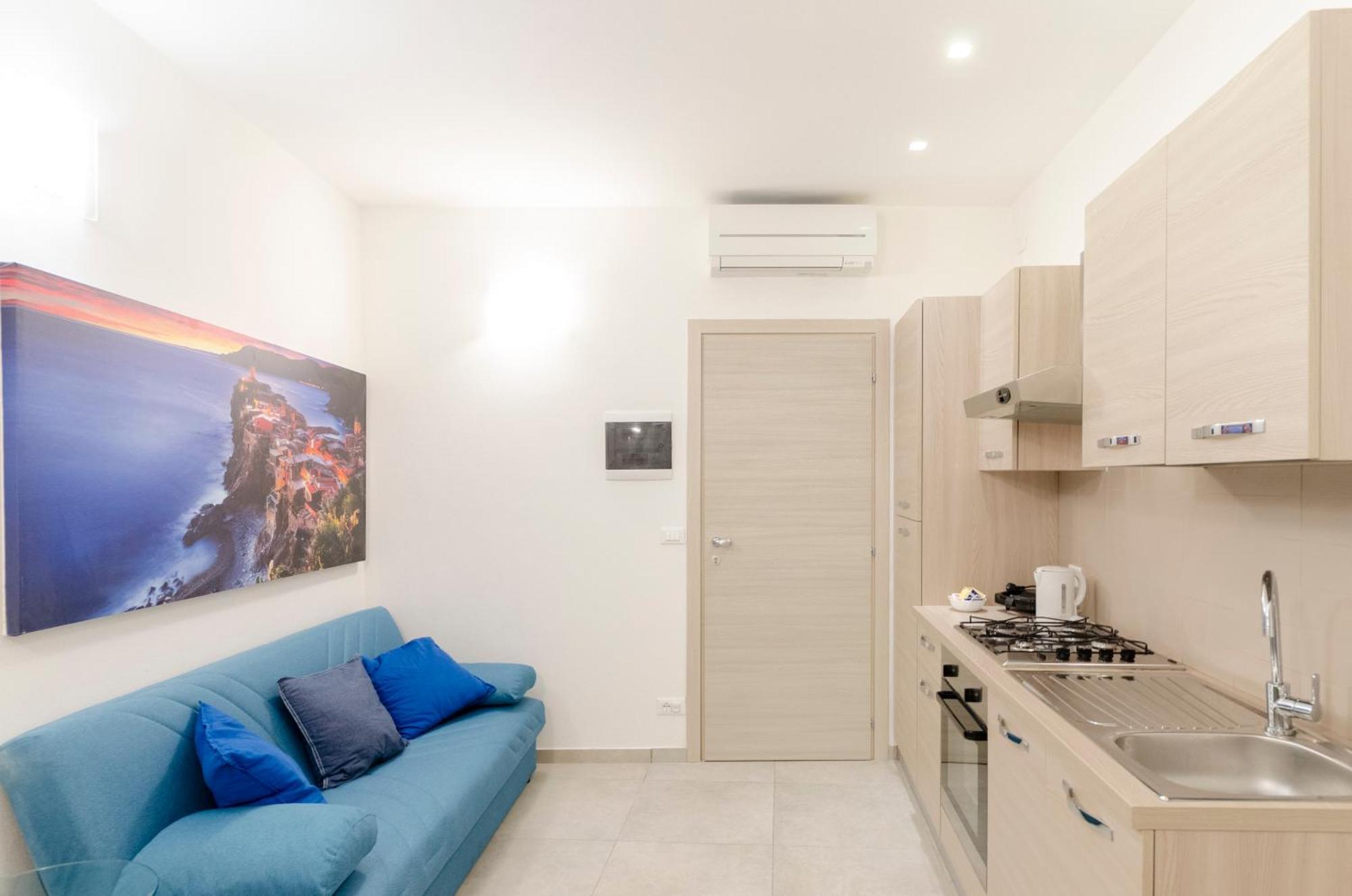 Alla Casa Rosa Al Mare- Centrale A Di Fronte Al Mare- Emozionante- Garage Privato Gratuito A 800 Mt- Aria Condizionata-Wifi 拉帕洛 外观 照片